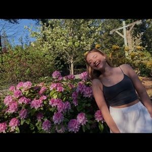 Meet your Posher, Olivia